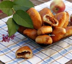 Быстрые пирожки с яблоками в духовке без дрожжей Как испечь пирожки из свежих яблок
